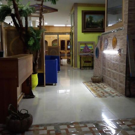 Ryad Tetouan Aeroport Extérieur photo