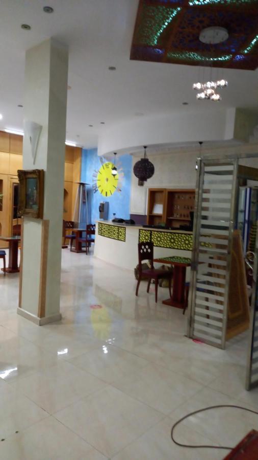 Ryad Tetouan Aeroport Extérieur photo